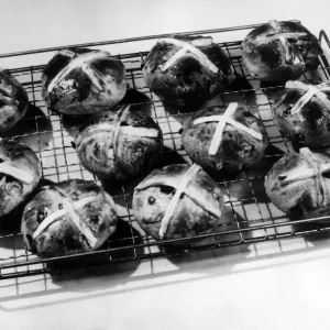 Hot Cross Buns, 6th April 1939 Hot Cross Buns, 6th April 1939