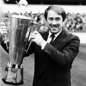 Howard Kendall Print - Everton FC Manager of the Year