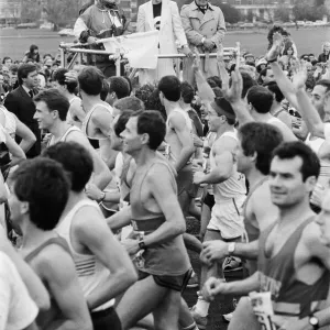 HRH Princess Diana, The Princess of Wales, launches the start of the 1988 London HRH Princess Diana, The Princess of Wales, launches the start of the 1988 London