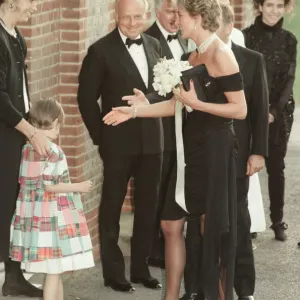 HRH Princess Diana, The Princess of Wales arrives for The Serpentine GalleryOs summer HRH Princess Diana, The Princess of Wales arrives for The Serpentine GalleryOs summer