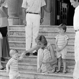 HRH Princess Diana and Prince Charles on Holiday in Palma, Majorca Print HRH Princess Diana and Prince Charles on Holiday in Palma, Majorca Print