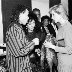 HRH Princess Diana Meets Lionel Richie Print 6th May 1987 HRH Princess Diana Meets Lionel Richie Print 6th May 1987