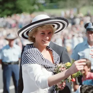 HRH Princess Diana, The Princess of Wales during her tour of Australia in 1988 HRH Princess Diana, The Princess of Wales during her tour of Australia in 1988