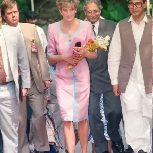 HRH Princess Diana Islamabad Print, 25th September 1991