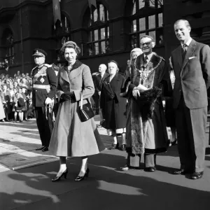 HRH Queen Elizabeth ll October 1954 visits the North of England - Sheffield HRH Queen Elizabeth ll October 1954 visits the North of England - Sheffield