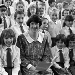 Huddersfield Choral Society contralto Jane Hobson joins the Children