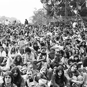 Hugh crowds gather to watch the Rolling Stones in concert at Knebworth House