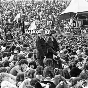 Hugh crowds gather to watch the Rolling Stones in concert at Knebworth House Hugh crowds gather to watch the Rolling Stones in concert at Knebworth House