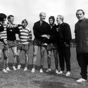 Ian Ure Jugador de fútbol para Manchester United Agosto 1969 en sus instalaciones de entrenamiento. Ian Ure Jugador de fútbol para Manchester United Agosto 1969 en sus instalaciones de entrenamiento.