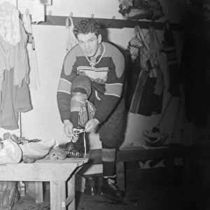 Ice-Hockey Streatham DM 19 / 2 / 1952 C767 / 3
