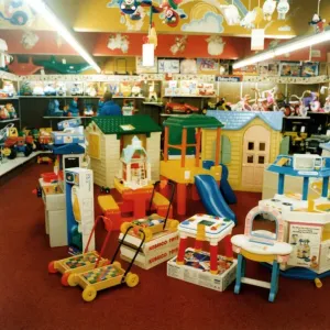 Interior view of Romer Parrish toy shop. October 1993 Interior view of Romer Parrish toy shop. October 1993