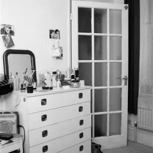 Interior views of accommodation in Clapham, London. 30th October 1986