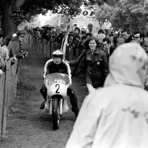 The International Isle of Man TT 350cc Junior Race, 7th June 1971 The International Isle of Man TT 350cc Junior Race, 7th June 1971