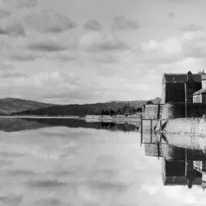 Inveraray on Loch Fyne. Circa 1940 Inveraray on Loch Fyne. Circa 1940