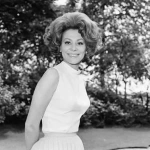 Irina Demick, french actress, in the UK to start work on new film