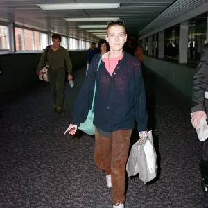 Irish singer Sinead O Connor arriving at Heathrow Airport from Los Angeles Irish singer Sinead O Connor arriving at Heathrow Airport from Los Angeles
