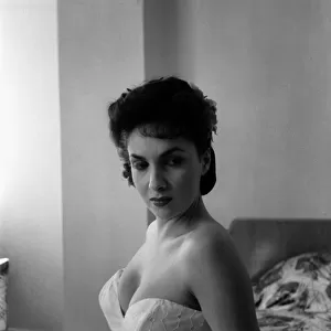 Italian Actress Gina Lollabrigida. June 1952 C2994-001