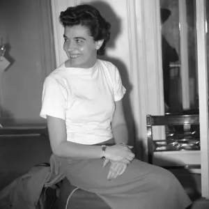 Italian Actresses in the UK to attend the 1952 Italian Film Festival Italian Actresses in the UK to attend the 1952 Italian Film Festival