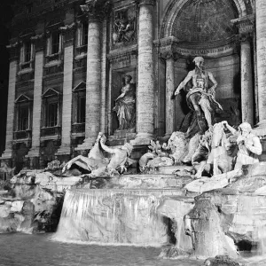 Italy Places Trevi Fountain Rome Italy June 1962