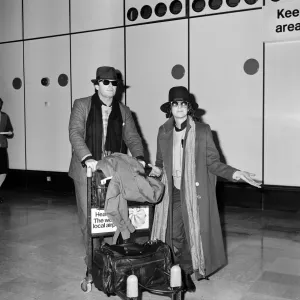Jack Nicholson and Debra Winger arrive in London. 25th February 1984 Jack Nicholson and Debra Winger arrive in London. 25th February 1984