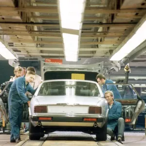 The last Jaguar XJ6 to be built on the old production line reaches the end of the track