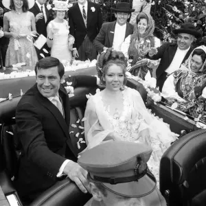 James Bond, played by George Lazenby, pictured marrying Tracey played by Diana Rigg James Bond, played by George Lazenby, pictured marrying Tracey played by Diana Rigg