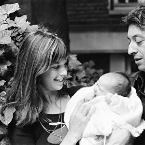 Jane Birkin & Serge Gainsbourg, with their new baby daughter