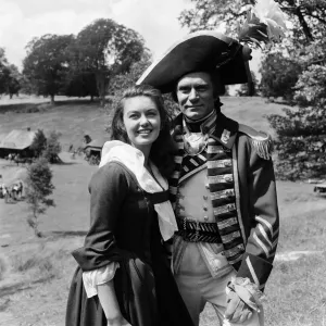 Janette Scott and Laurence Olivier on the set of The Devils Disciple Janette Scott and Laurence Olivier on the set of The Devils Disciple