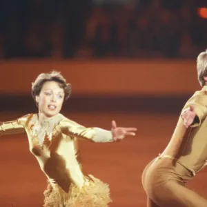Jayne Torvill and Christopher Dean, (Torvill and Dean) appearing in 1982 Jayne Torvill and Christopher Dean, (Torvill and Dean) appearing in 1982