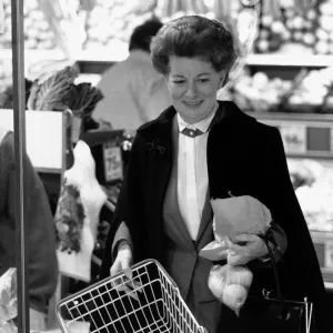 Jean Alexander British actress shopping 1987 Jean Alexander British actress shopping 1987