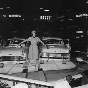Jean Shrimpton, modelo y actriz fotografiada aquí en The Motor Show en Earls Court.