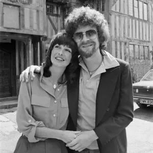 Print of Jeff Lynne with girlfriend Sandi Kaperson at his Midlands home Print of Jeff Lynne with girlfriend Sandi Kaperson at his Midlands home