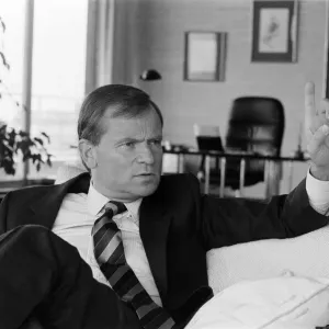 Jeffrey Archer pictured in his apartment by the River Thames, London. 9th September 1987 Jeffrey Archer pictured in his apartment by the River Thames, London. 9th September 1987