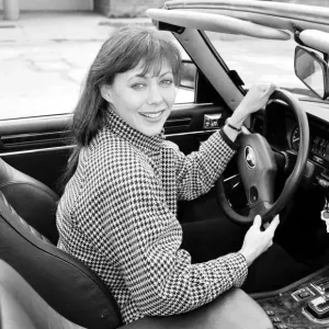 Jenny Agutter, actress, in her Jaguar XIS - 28 / 04 / 1988 Jenny Agutter, actress, in her Jaguar XIS - 28 / 04 / 1988