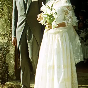 Jenny Agutter Actress weds swede Johan Tham in Oxfordshire DBase MSI A©Mirrorpix