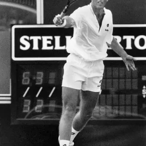 Jeremy Bates in action at the Stella Artois tournament before Wimbledon