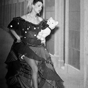 Jessie Matthews during her performance in the play "Come Out and Play"