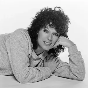 Jill Gascoine in 1984 Studio Shoot for Memory Lane Prints