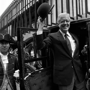 Jimmy Carter Print - Stepping Out of Car in Newcastle, 1 July 1987