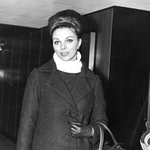 Joan Collins at London Airport - December 1961