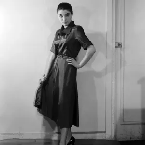 Joan Collins, modelling for Daily Herald Women Sence Feature, 31st December 1951 Joan Collins, modelling for Daily Herald Women Sence Feature, 31st December 1951