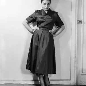 Joan Collins, modelling for Daily Herald Women Sence Feature, 31st December 1951 Joan Collins, modelling for Daily Herald Women Sence Feature, 31st December 1951