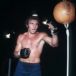 Joe Bugner boxer 1973