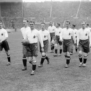 Joe Smith leading the Bolton team onto the Wembley Pitch FA Cup Final 1926 Joe Smith leading the Bolton team onto the Wembley Pitch FA Cup Final 1926