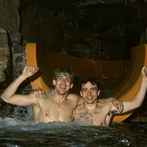 John Colquhoun & Gary Mackay in swimming pool April 1986