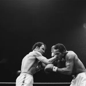 John Conteh vs Leonardo Rodgers, non title Light Heavy-Weight fight at the Empire Pool John Conteh vs Leonardo Rodgers, non title Light Heavy-Weight fight at the Empire Pool