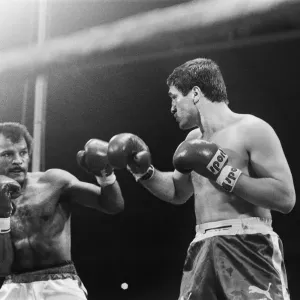 John Conteh vs Mate Parlov Print - WBC Light-Heavyweight Title Bout
