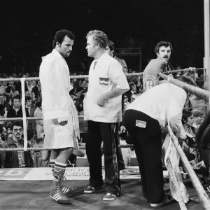 John Conteh vs Mate Parlov. WBC light-heavyweight title bout at Red Star Stadium John Conteh vs Mate Parlov. WBC light-heavyweight title bout at Red Star Stadium