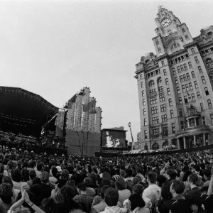 John Lennon Memorial Concert held at Pier Head, Liverpool. 5th May 1990 John Lennon Memorial Concert held at Pier Head, Liverpool. 5th May 1990