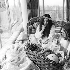 John Lennon and Yoko Ono at their "Bed-In for Peace"